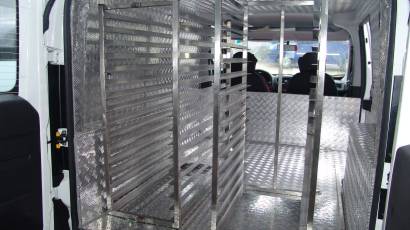 arac ici yemek tasima araci aluminyum kaplama