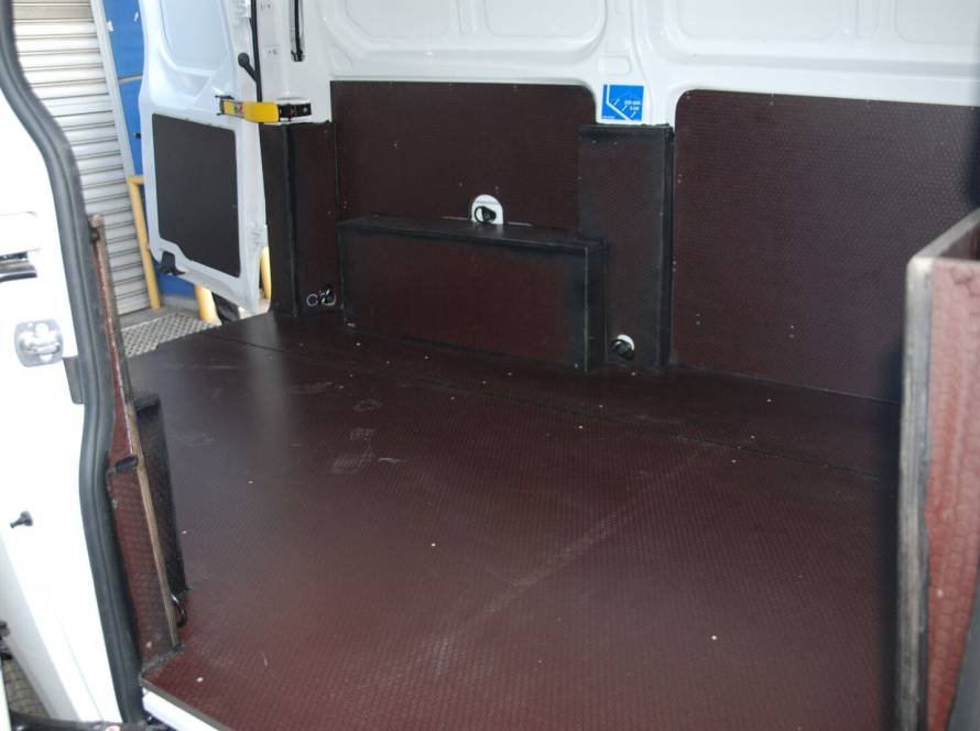 ford custom plywood taban kaplama