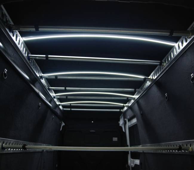 panelvan arac ici askilik